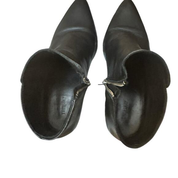 Thursday Boot Co | Women’s 7 | Black Leather | Pointed Toe Booties Block Heel - Picture 9 of 12